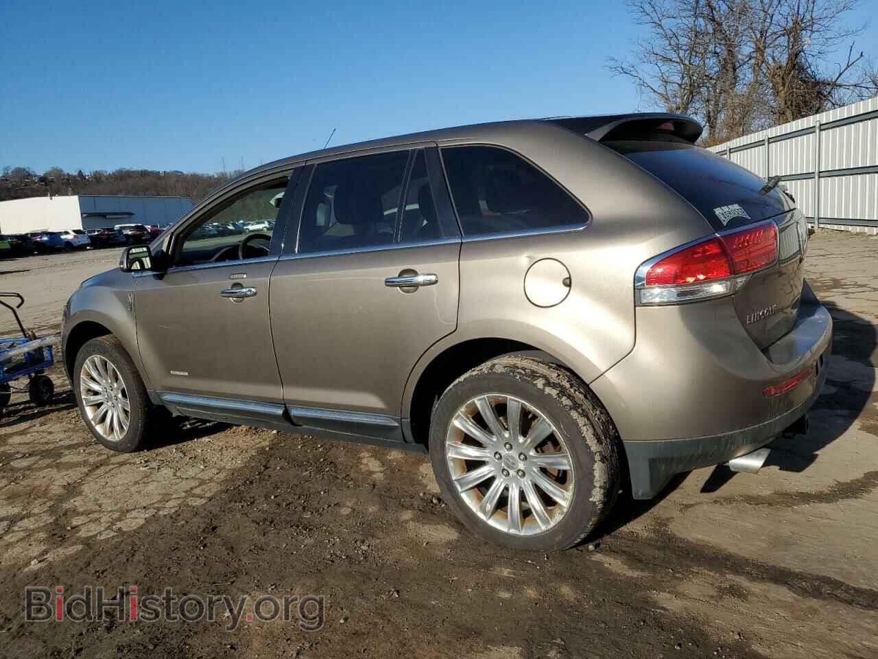 2012 LINCOLN MKX - VIN: 2LMDJ8JK4CBL11396 - Photo 2