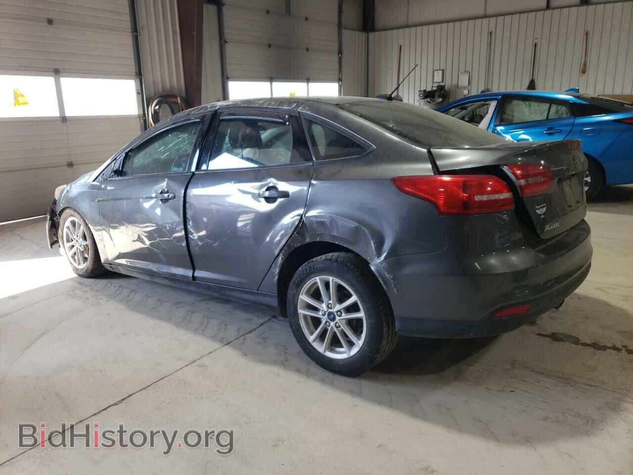 2017 FORD FOCUS - VIN: 1FADP3F23HL228873 - Фото 2