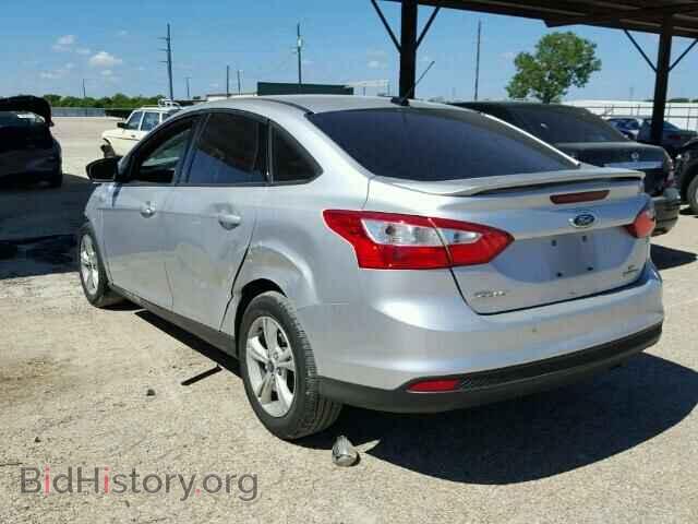 2012 Ford FOCUS (VIN 1FAHP3F27CL385977) — фото 3 из 10