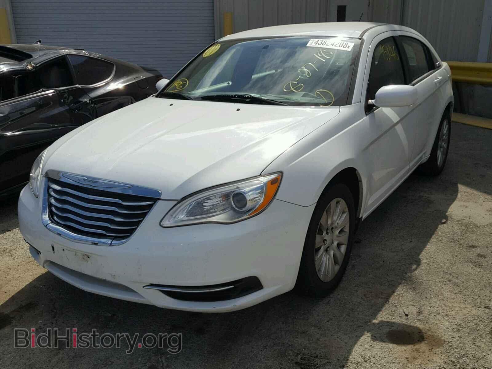 2012 CHRYSLER 200 - VIN: 1C3CCBAB2CN158173 - Фото 2