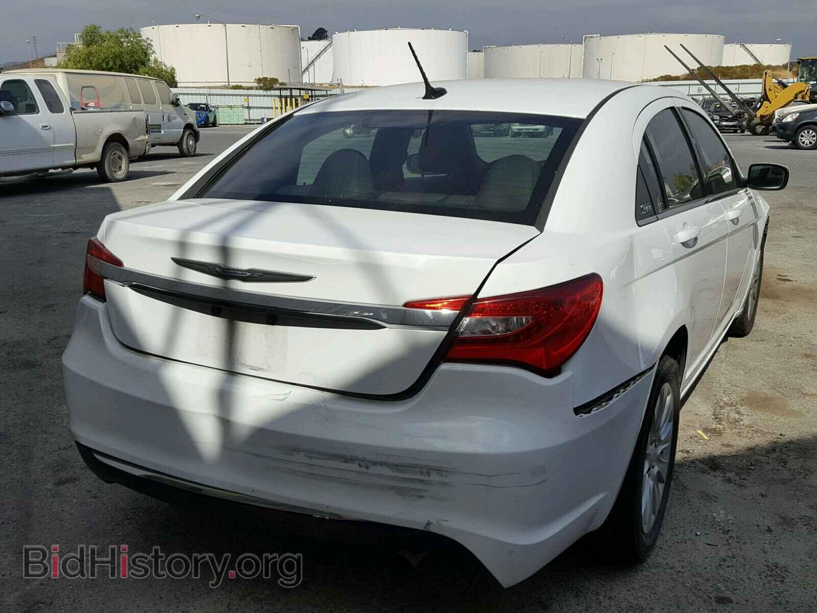 2012 CHRYSLER 200 - VIN: 1C3CCBAB2CN158173 - Фото 4