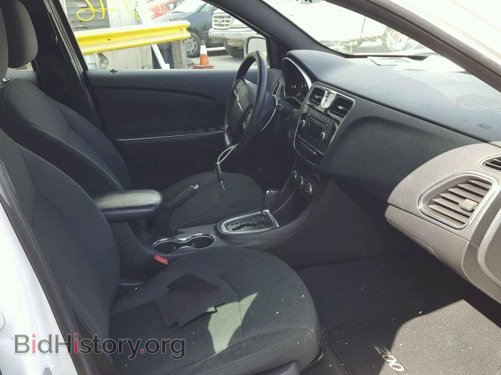 2012 CHRYSLER 200 - VIN: 1C3CCBAB2CN158173 - Фото 5