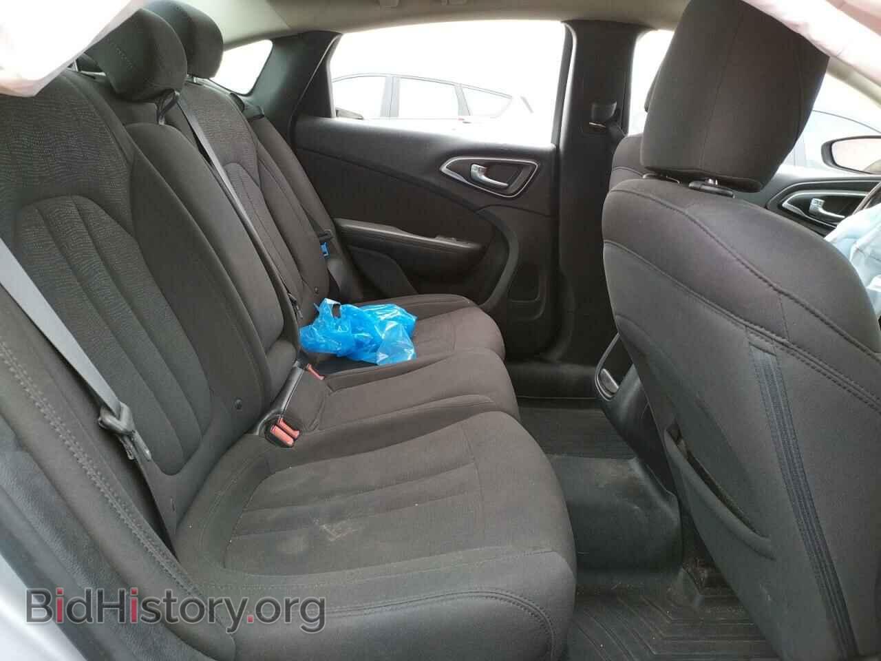2015 CHRYSLER 200 - VIN: 1C3CCCAB0FN688233 - Фото 6