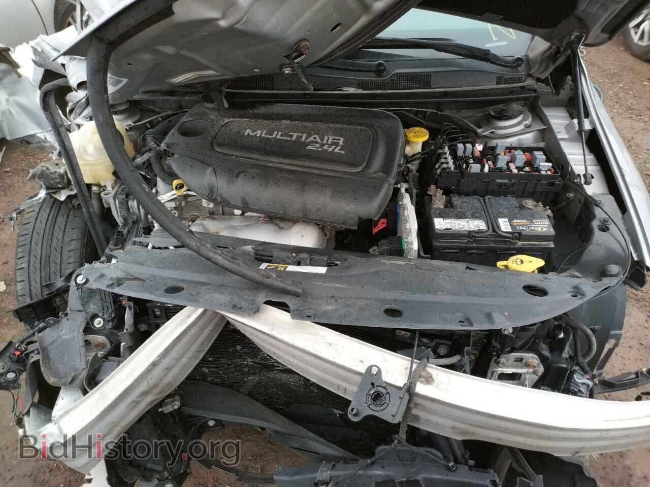 2015 CHRYSLER 200 - VIN: 1C3CCCAB0FN688233 - Фото 7