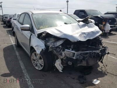 2012 Ford FOCUS Focus SEL, серебристый — VIN 1FAHP3M28CL333485, Copart