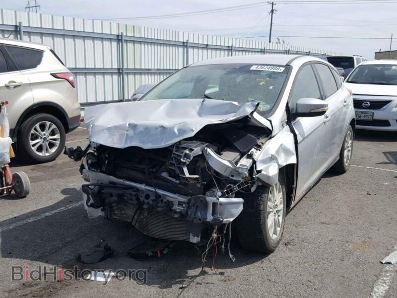 2012 Ford FOCUS (VIN 1FAHP3M28CL333485) — фото 2 из 10