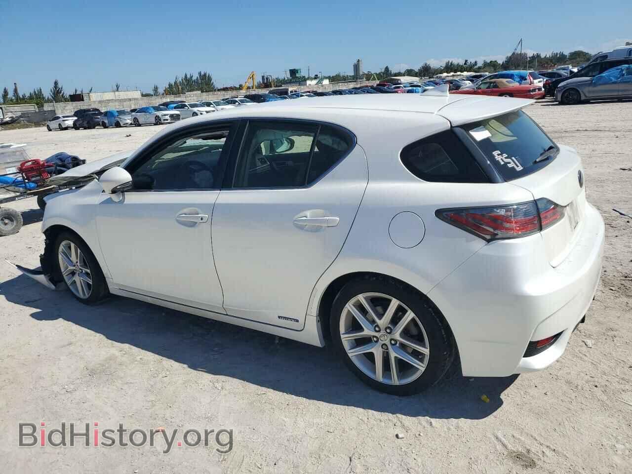 2017 LEXUS CT 200 - VIN: JTHKD5BH7H2300632 - Photo 2