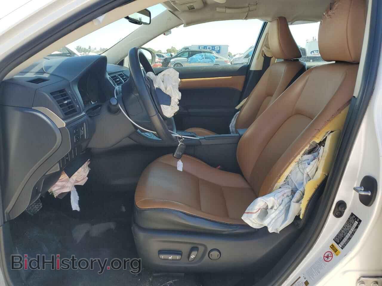 2017 LEXUS CT 200 - VIN: JTHKD5BH7H2300632 - Photo 7