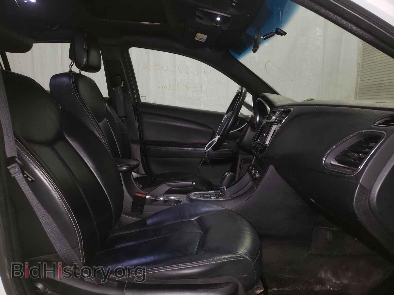 2012 CHRYSLER 200 - VIN: 1C3CCBBB7CN204854 - Фото 5