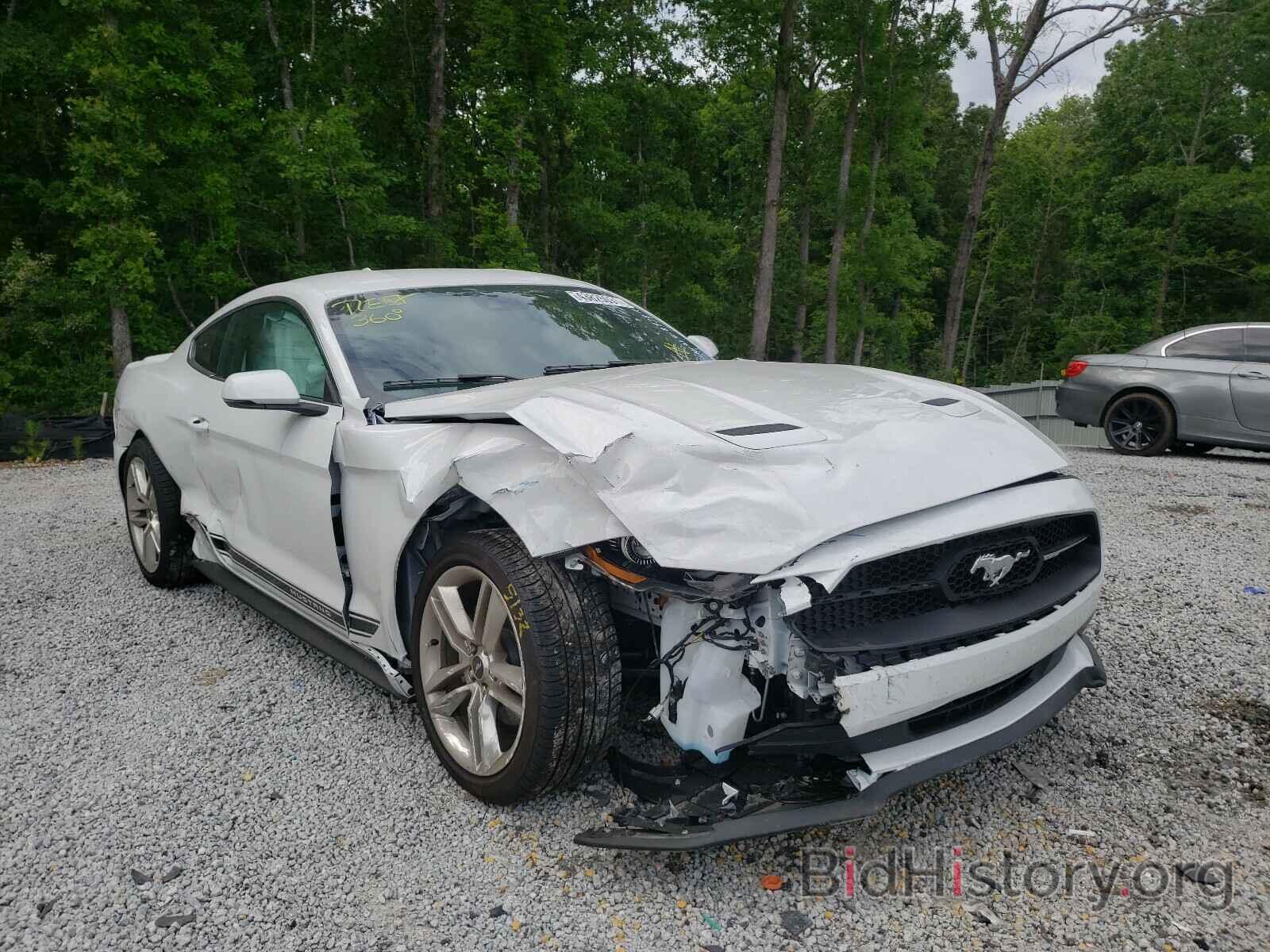 Photo 1FA6P8TH7L5188938 - FORD MUSTANG 2020