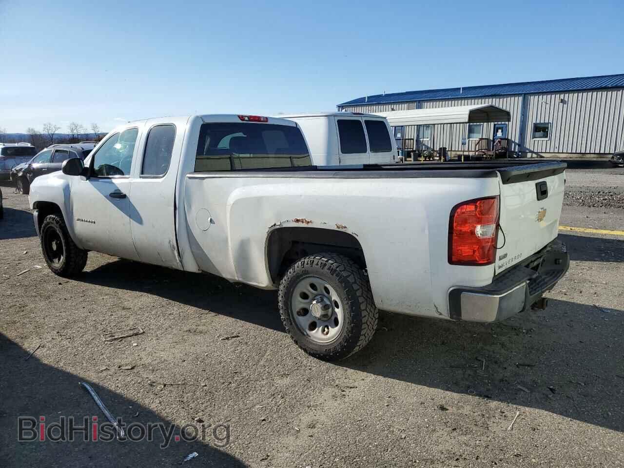 2011 CHEVROLET SILVERADO - VIN: 1GCRCPE07BZ379366 - Фото 2