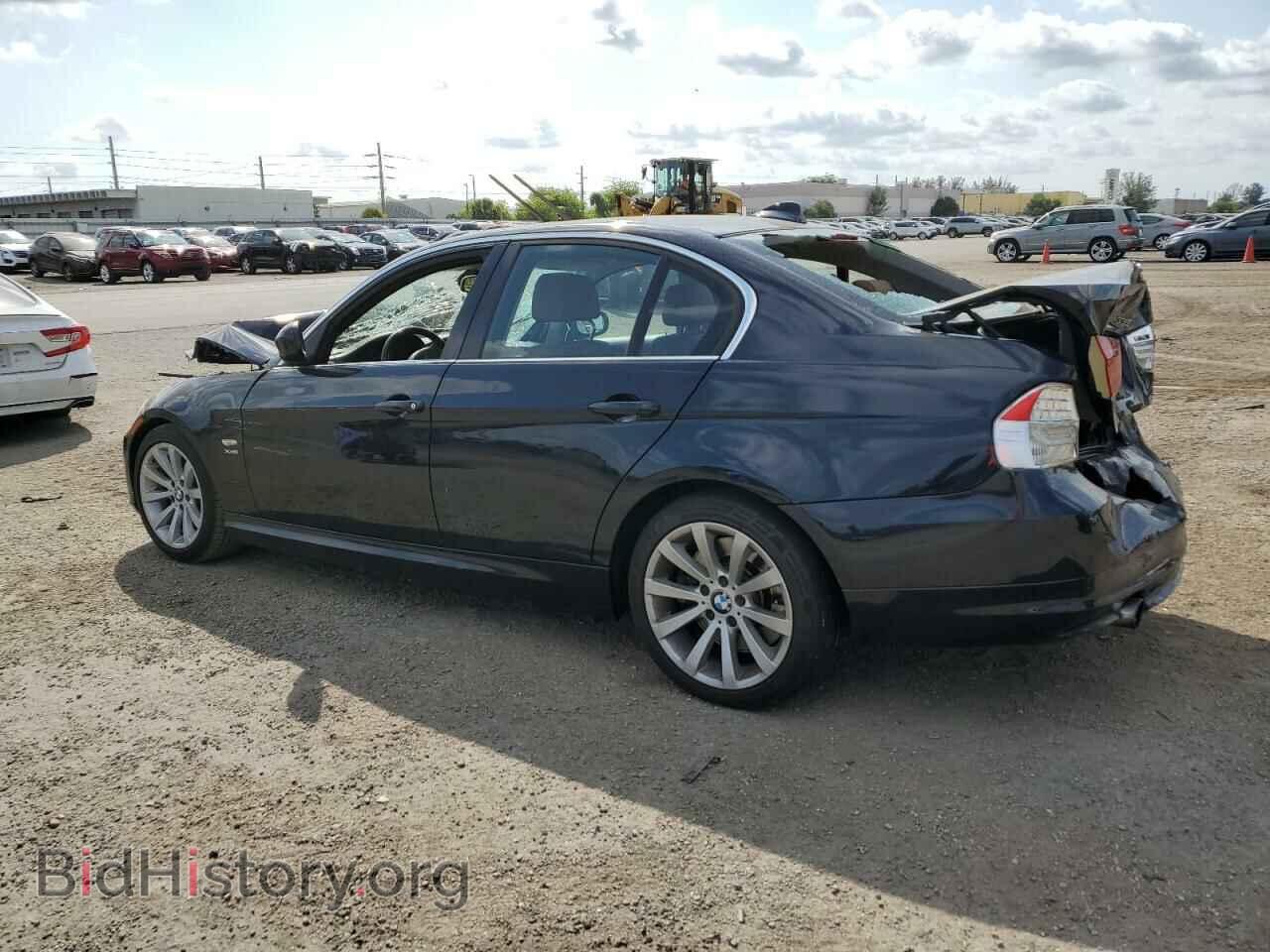 2009 BMW 3 SERIES - VIN: WBAPL33529A407174 - Фото 2