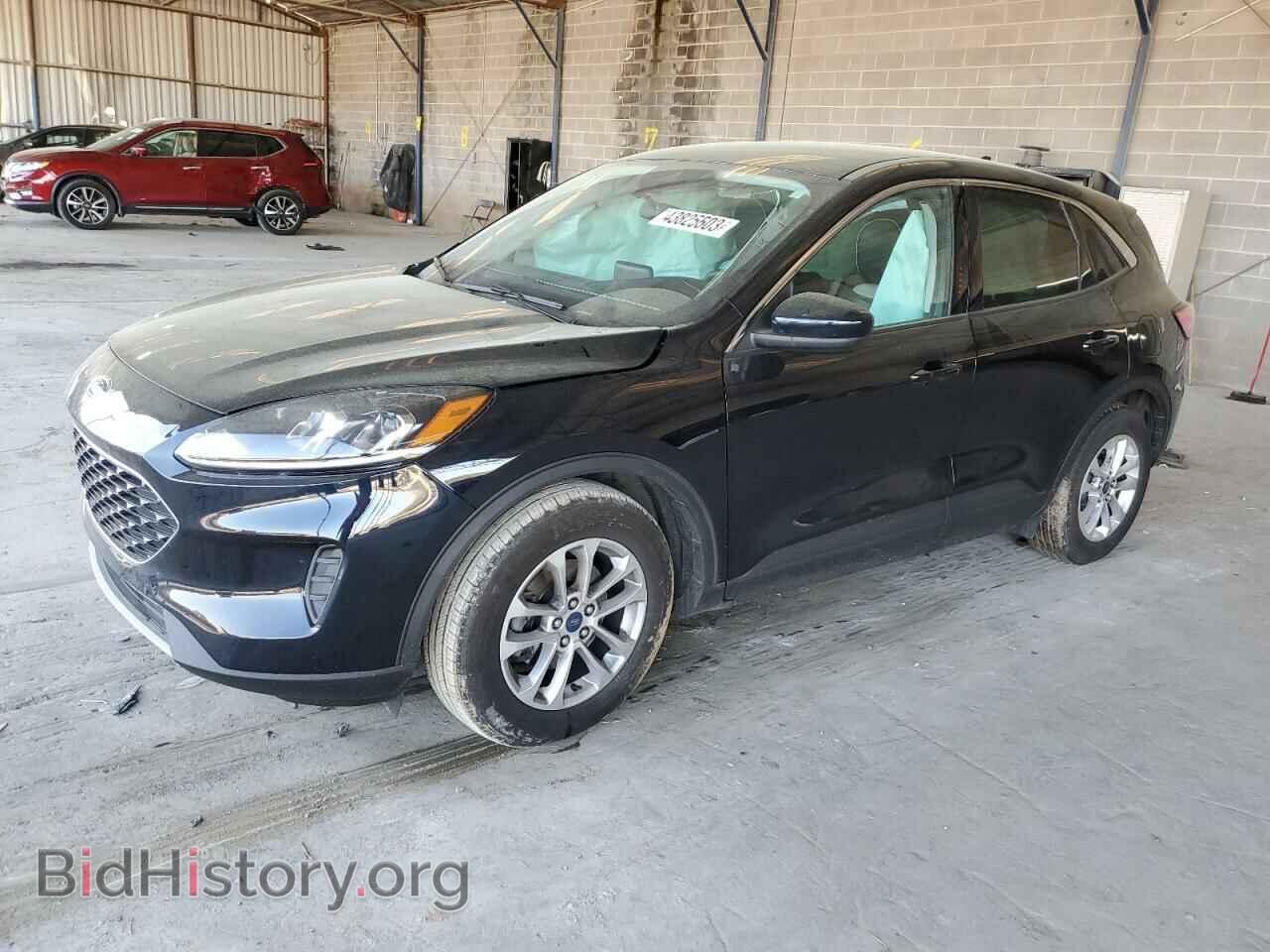 Photo 1FMCU0G67MUB00411 - FORD ESCAPE 2021