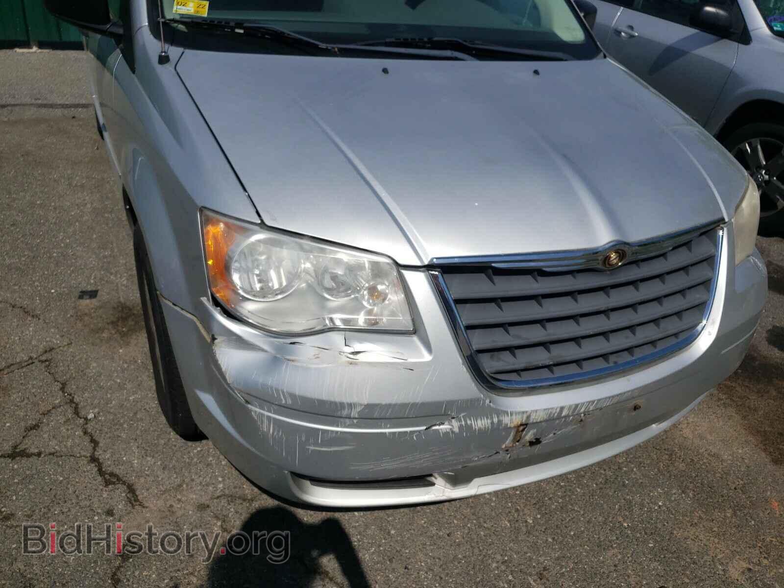 2008 CHRYSLER MINIVAN - VIN: 2A8HR44H18R142464 - Фото 9