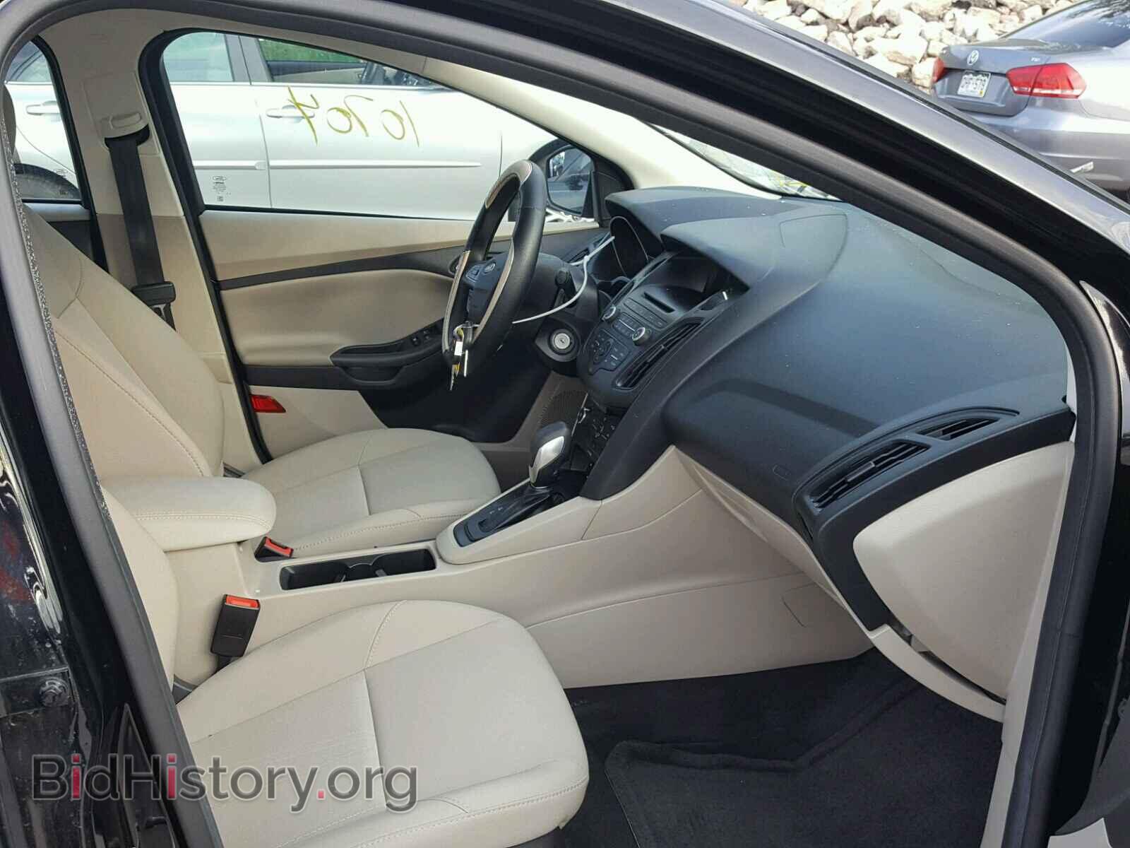 2017 FORD FOCUS - VIN: 1FADP3F23HL205013 - Photo 5