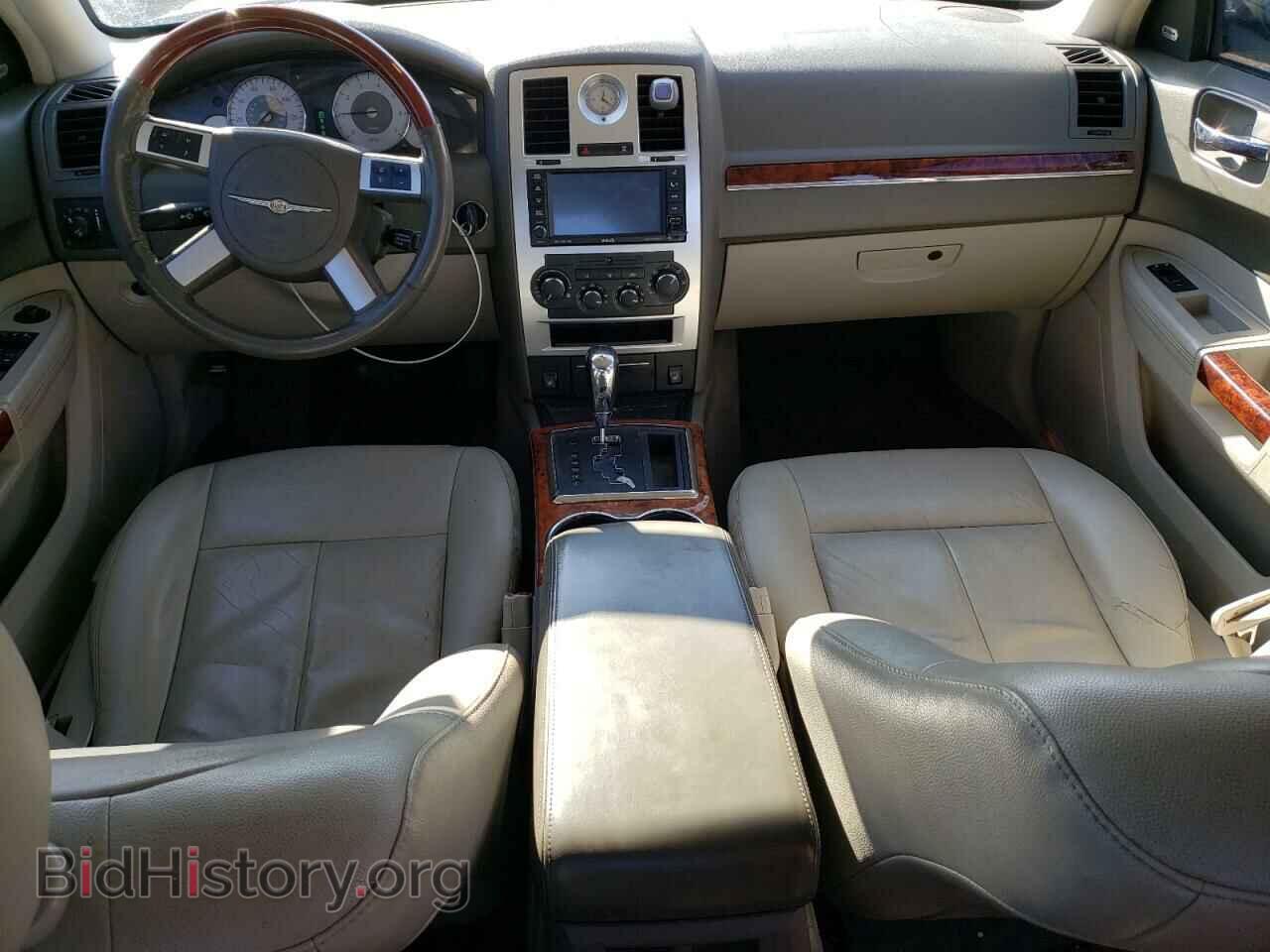 2008 CHRYSLER 300 - VIN: 2C3KA33G78H242120 - Фото 8