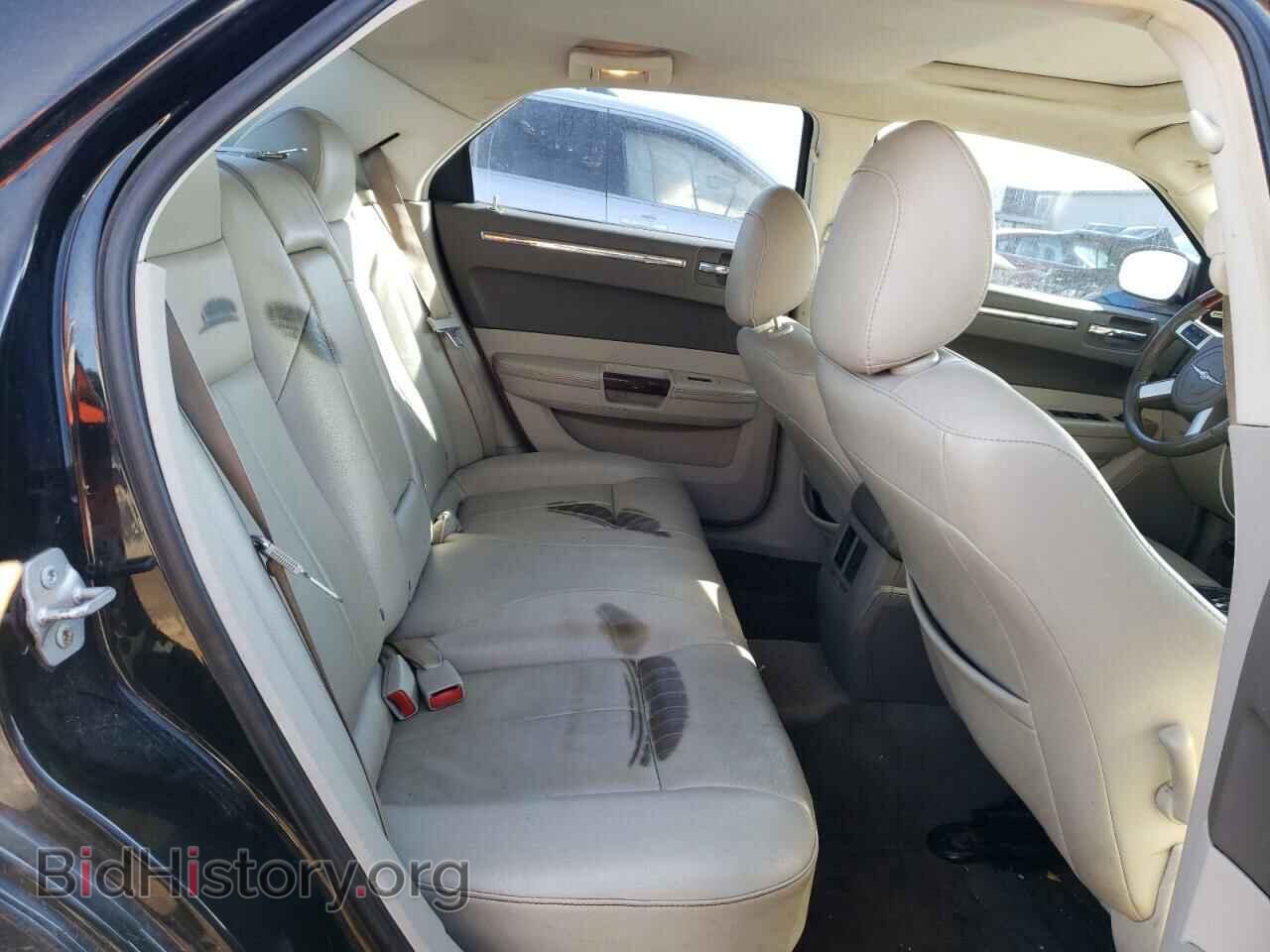 2008 CHRYSLER 300 - VIN: 2C3KA33G78H242120 - Фото 10