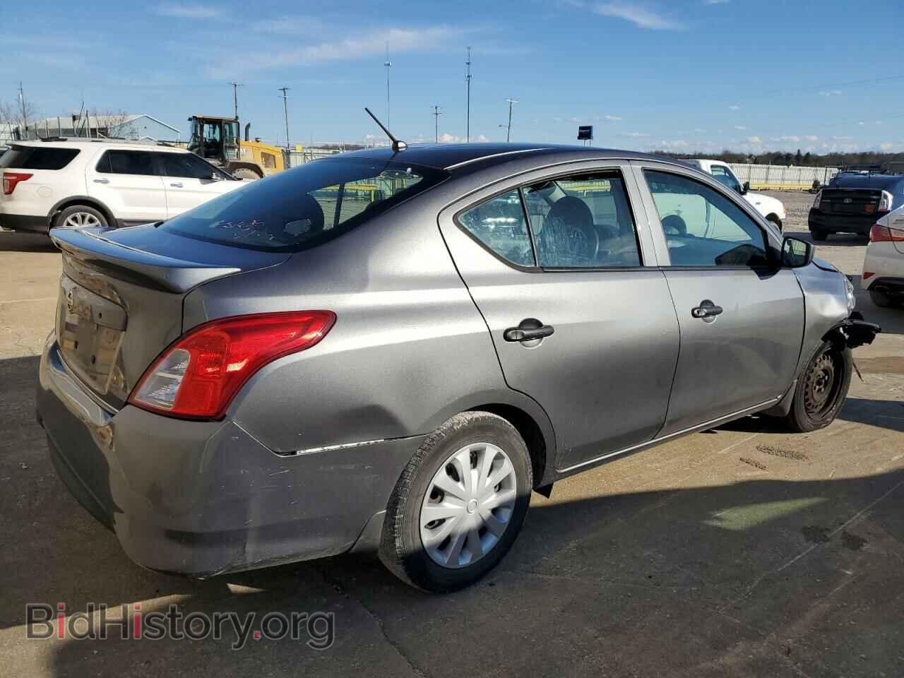 2017 NISSAN VERSA - VIN: 3N1CN7AP8HL819133 - Фото 3