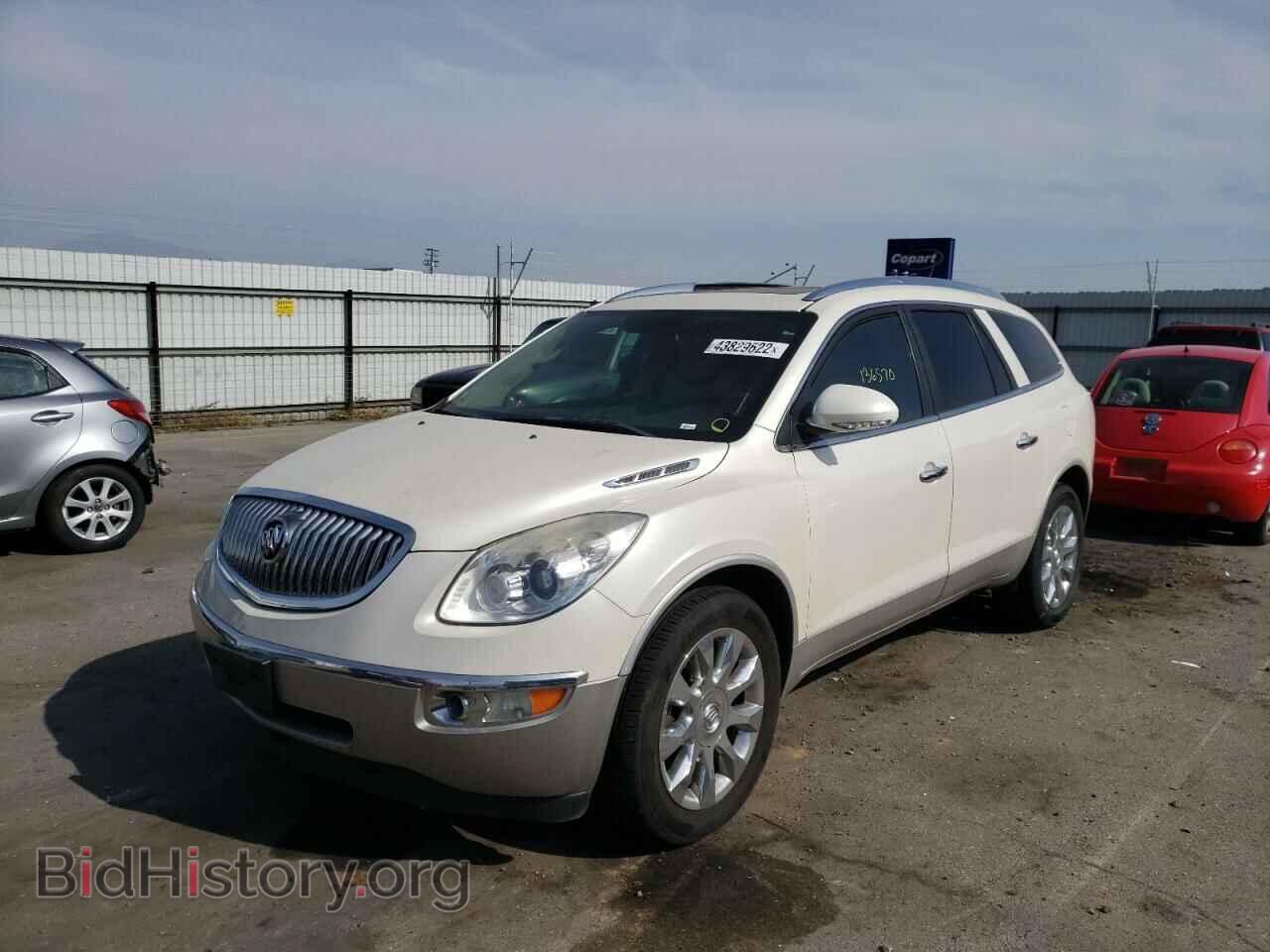 2011 BUICK ENCLAVE - VIN: 5GAKVCED4BJ242540 - Фото 2