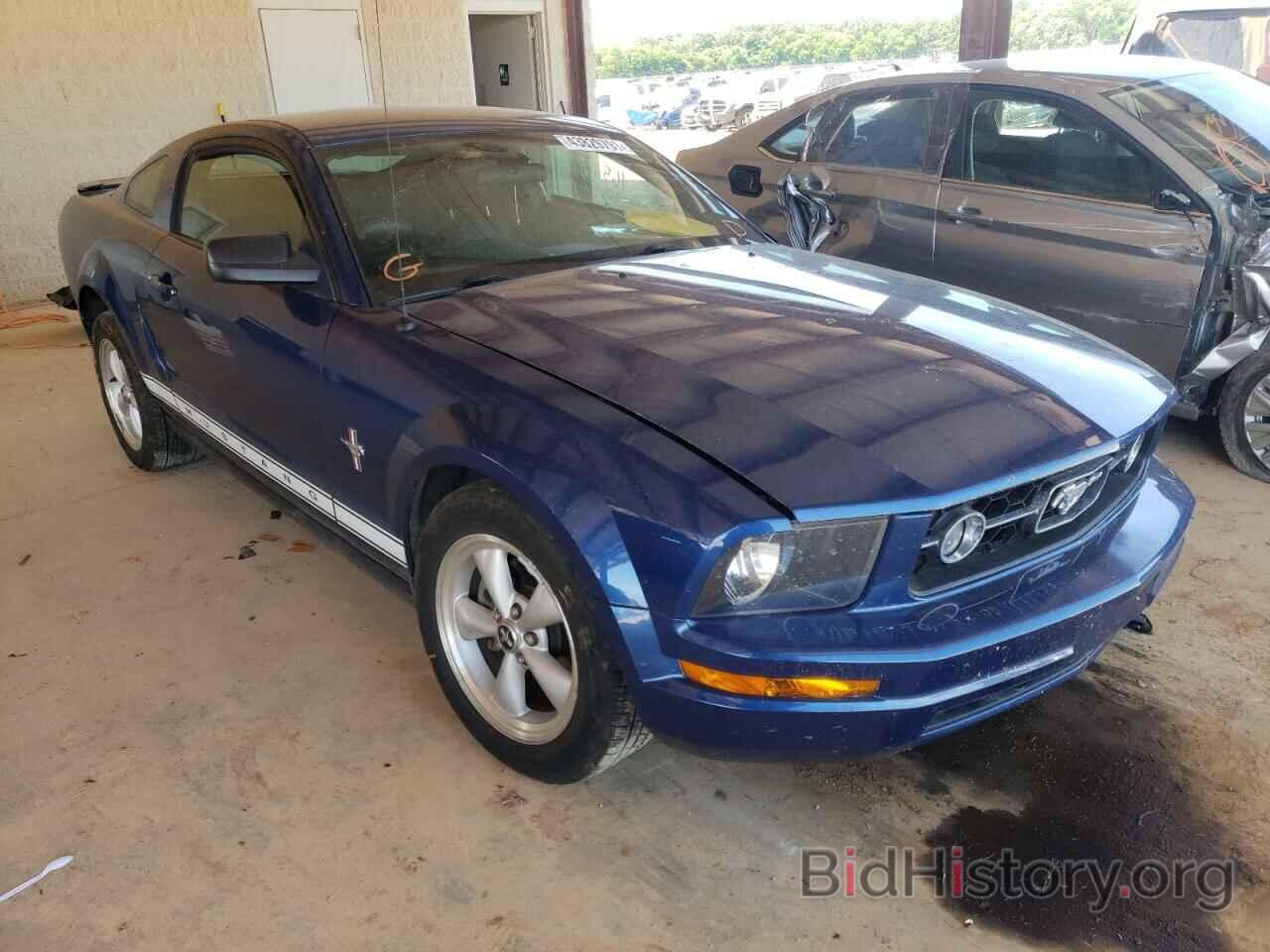 Photo 1ZVFT80N675338329 - FORD MUSTANG 2007