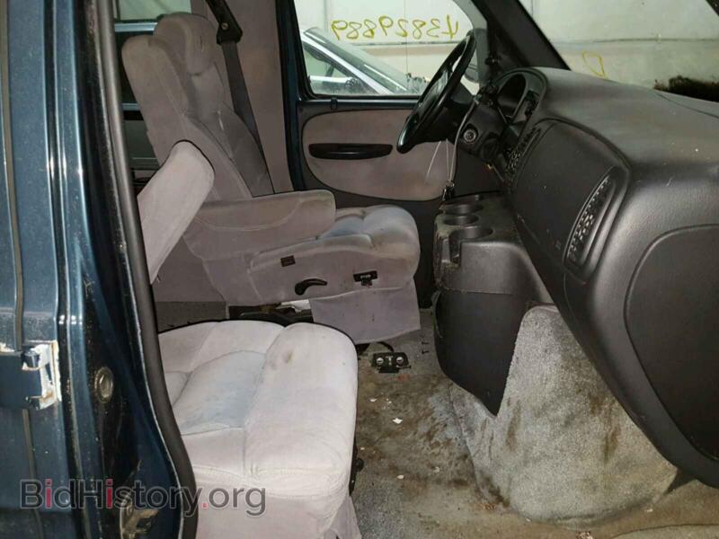 2003 Dodge RAM VAN (VIN 2D6WB11Y93K519284) — photo 5 of 10