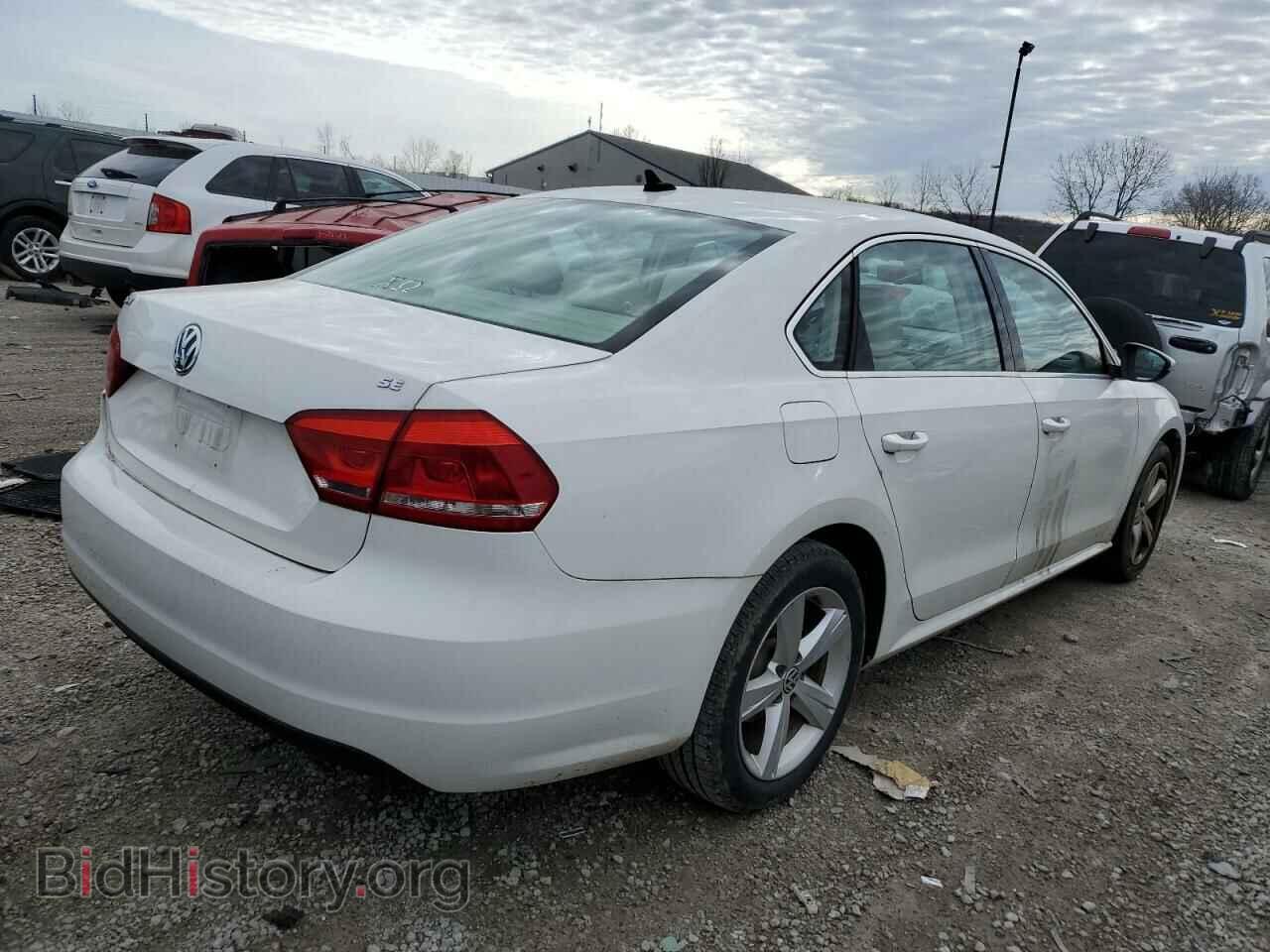 2012 VOLKSWAGEN PASSAT - VIN: 1VWBP7A38CC090469 - Фото 3