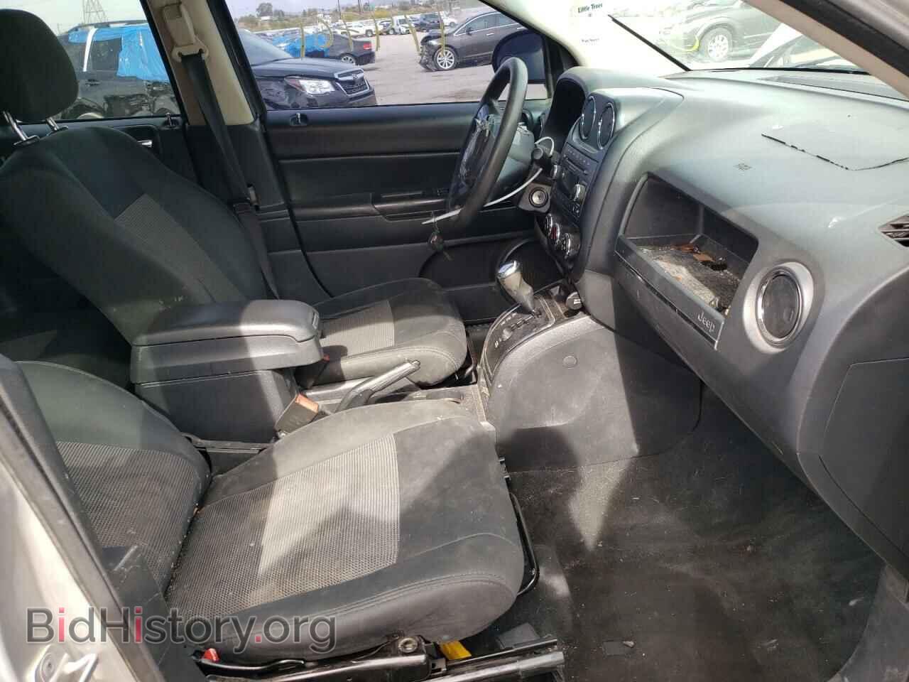 2012 JEEP COMPASS - VIN: 1C4NJCBB4CD618079 - Фото 5