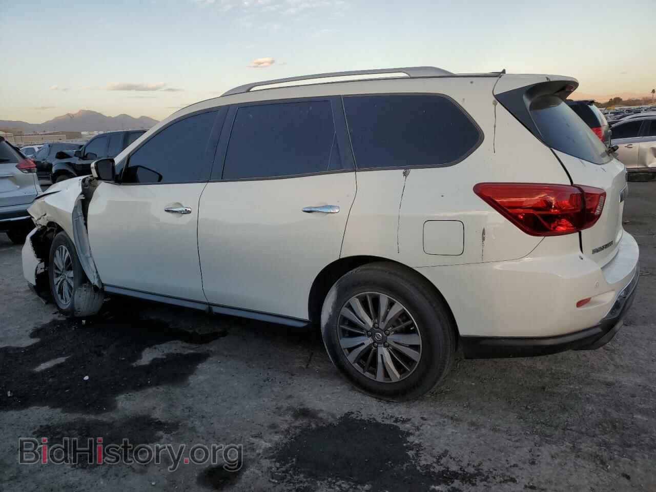 2017 NISSAN PATHFINDER - VIN: 5N1DR2MNXHC686613 - Фото 2