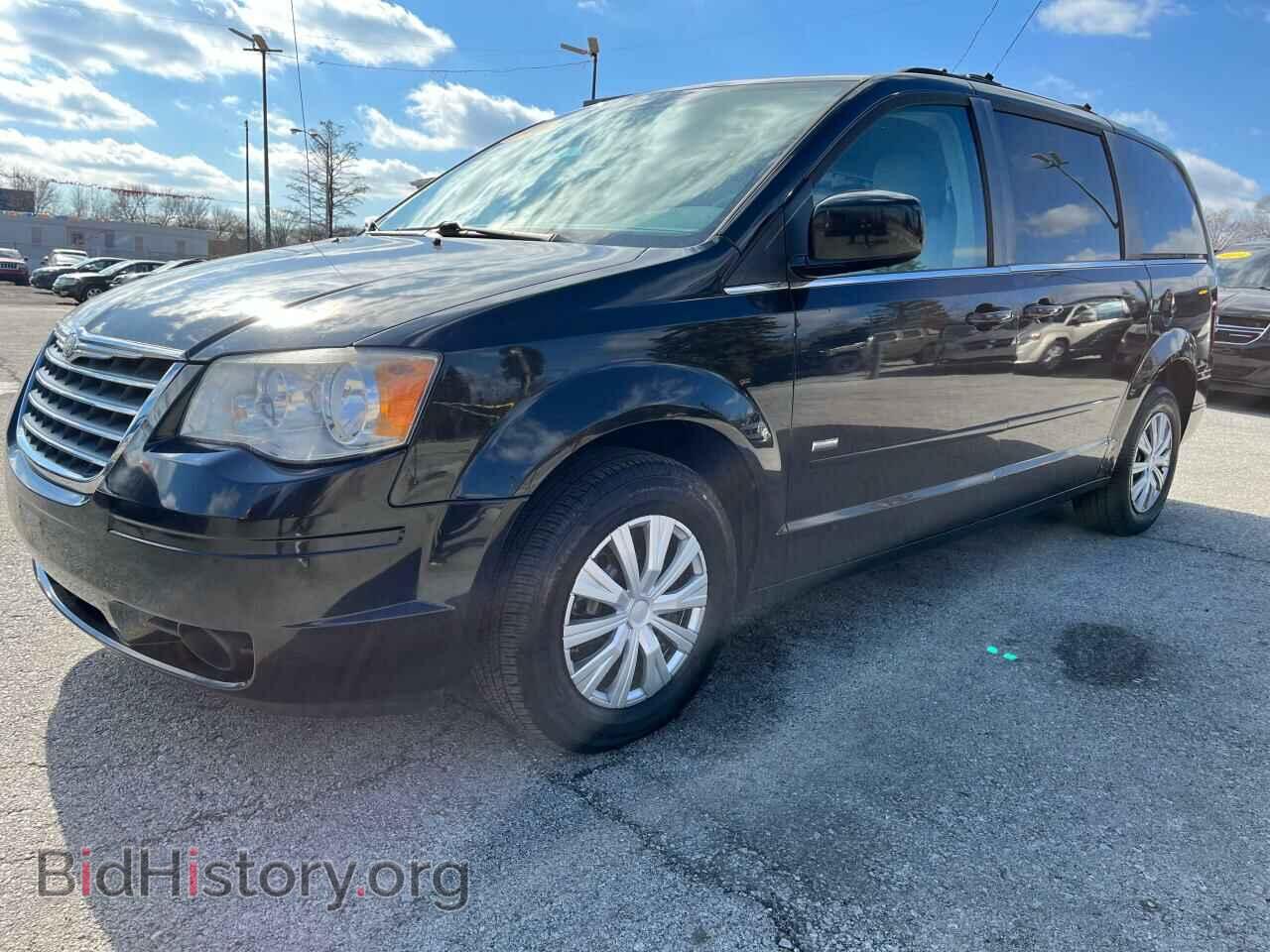 2008 CHRYSLER MINIVAN - VIN: 2A8HR54P78R794471 - Photo 2