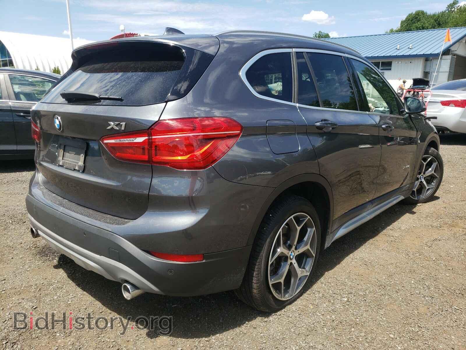 2016 BMW X1 - VIN: WBXHT3C39G5F65769 - Фото 4