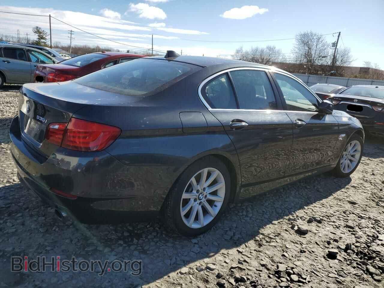 2011 BMW 5 SERIES - VIN: WBAFU7C52BC870216 - Фото 3