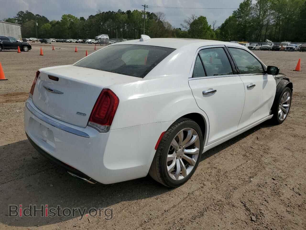 2020 CHRYSLER 300 - VIN: 2C3CCAEG5LH145801 - Фото 3