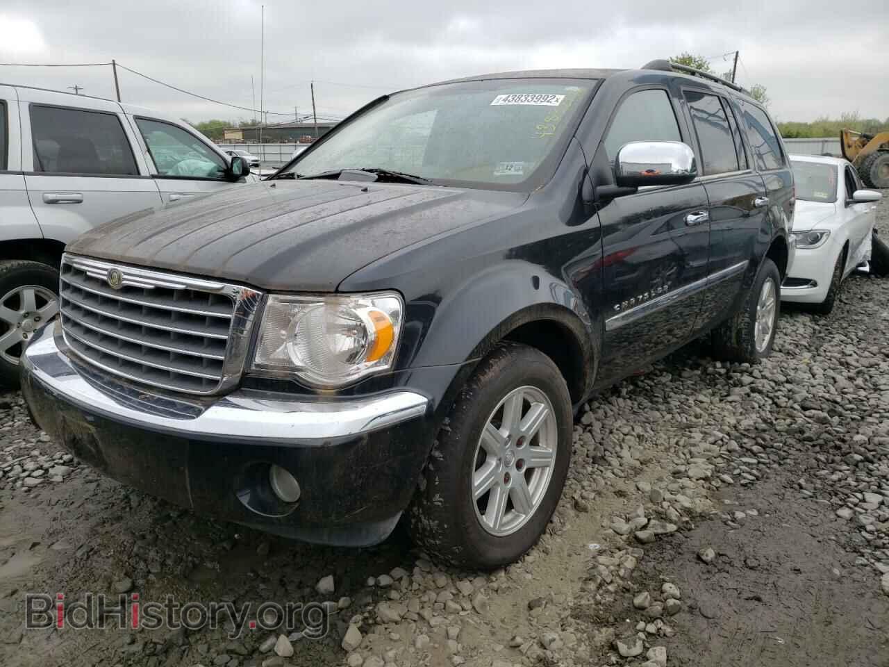 2007 CHRYSLER ASPEN - VIN: 1A8HW58217F511558 - Фото 2