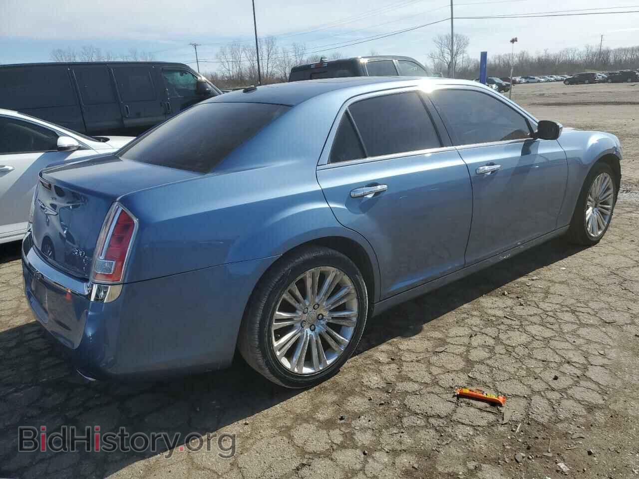 2011 CHRYSLER 300 - VIN: 2C3CA6CT9BH598451 - Фото 3