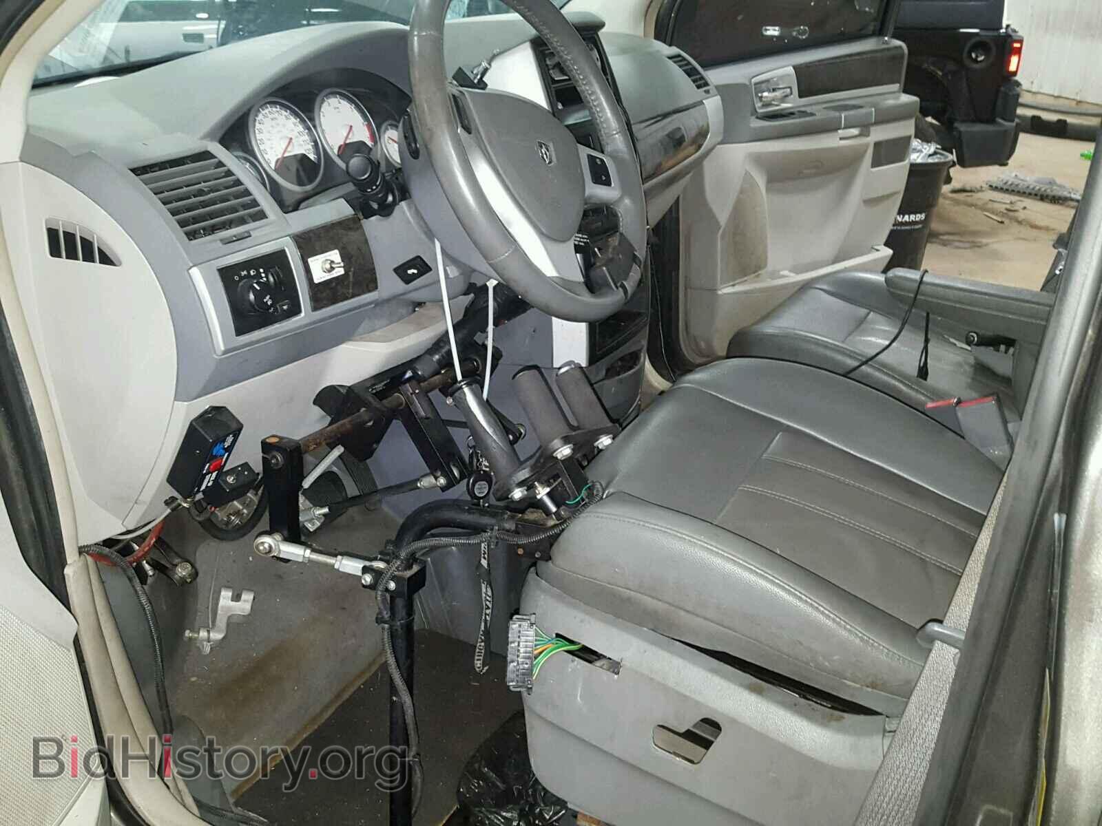 2010 DODGE CARAVAN - VIN: 2D4RN5DX7AR472915 - Фото 9