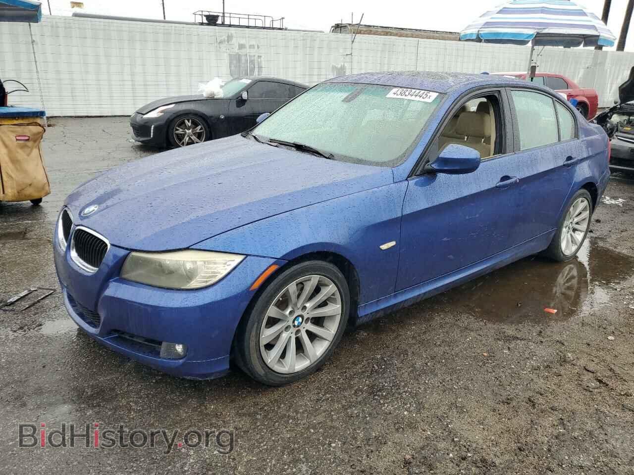 Photo WBAPH7C53BE674203 - BMW 3 SERIES 2011