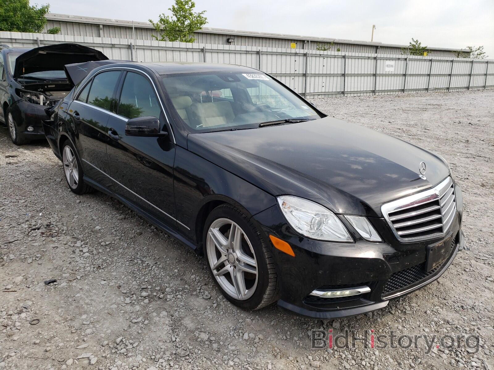 Photo WDDHF5KB9DA732940 - MERCEDES-BENZ E CLASS 2013