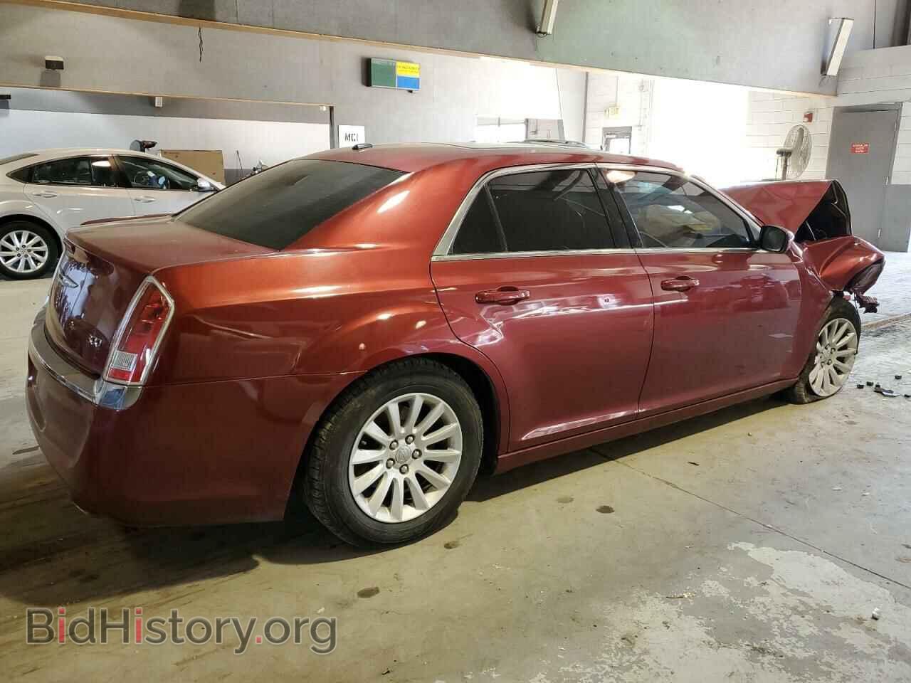 2013 CHRYSLER 300 - VIN: 2C3CCAAG8DH632448 - Фото 3