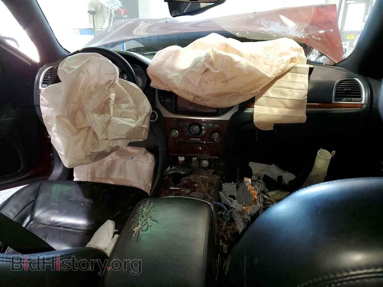 2013 CHRYSLER 300 - VIN: 2C3CCAAG8DH632448 - Фото 8