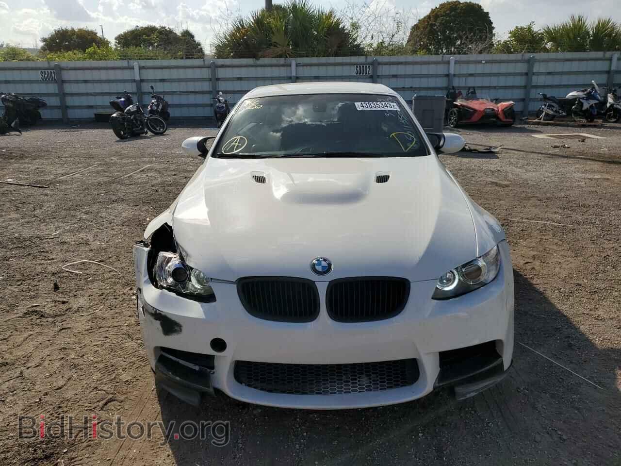 2011 BMW M3 - VIN: WBSDX9C52BE585011 - Фото 5