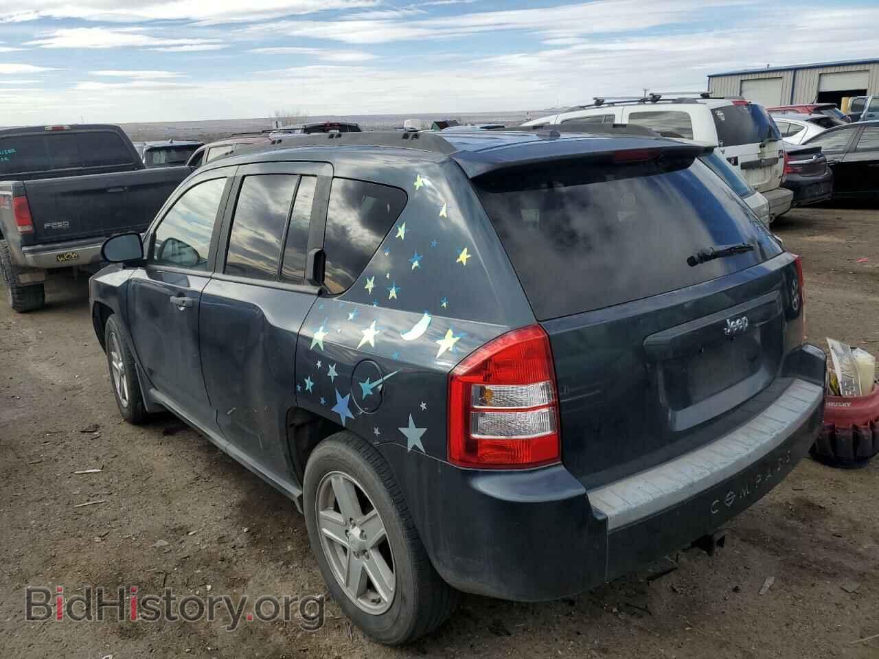 2007 JEEP COMPASS - VIN: 1J8FT47W27D371062 - Photo 2