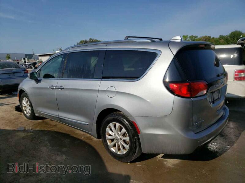 2019 Chrysler PACIFICA (VIN 2C4RC1BG9KR560400) — фото 2 из 14