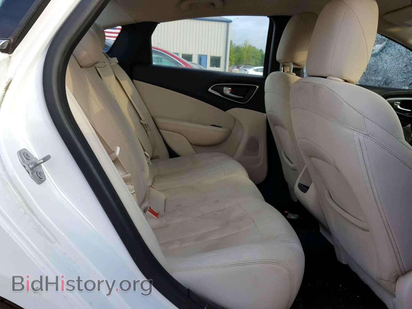 2015 CHRYSLER 200 - VIN: 1C3CCCAB2FN631614 - Photo 6