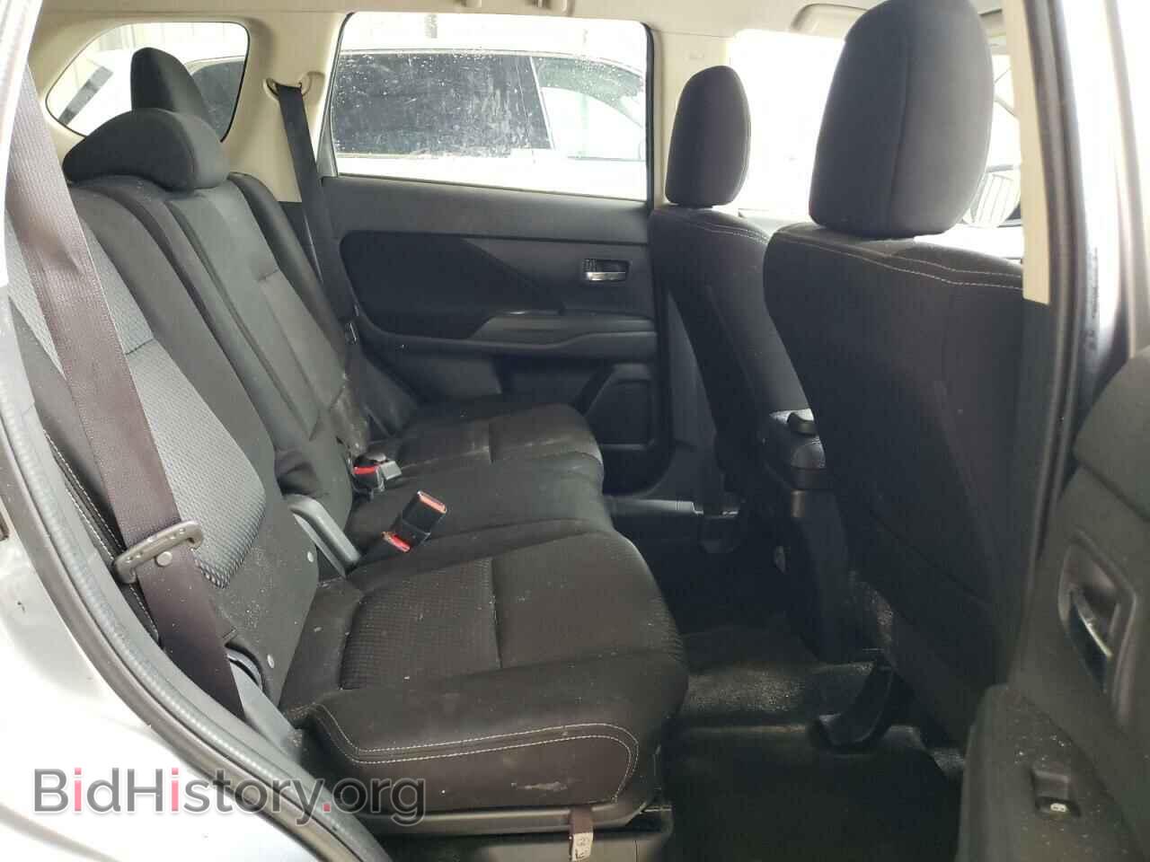 2016 MITSUBISHI OUTLANDER - VIN: JA4AD3A38GZ014747 - Фото 10