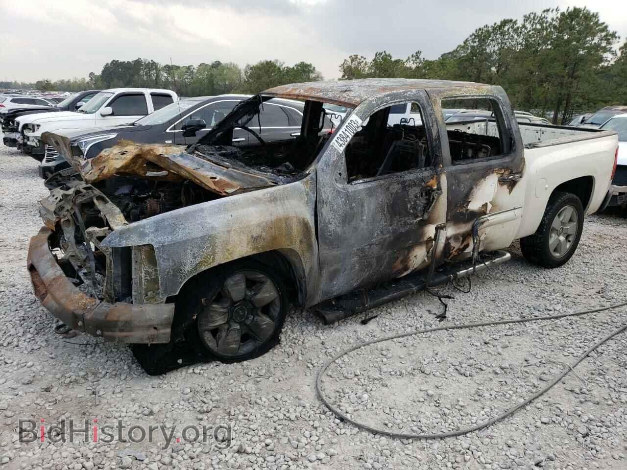 Photo 3GCPCTE08BG333996 - CHEVROLET SILVERADO 2011
