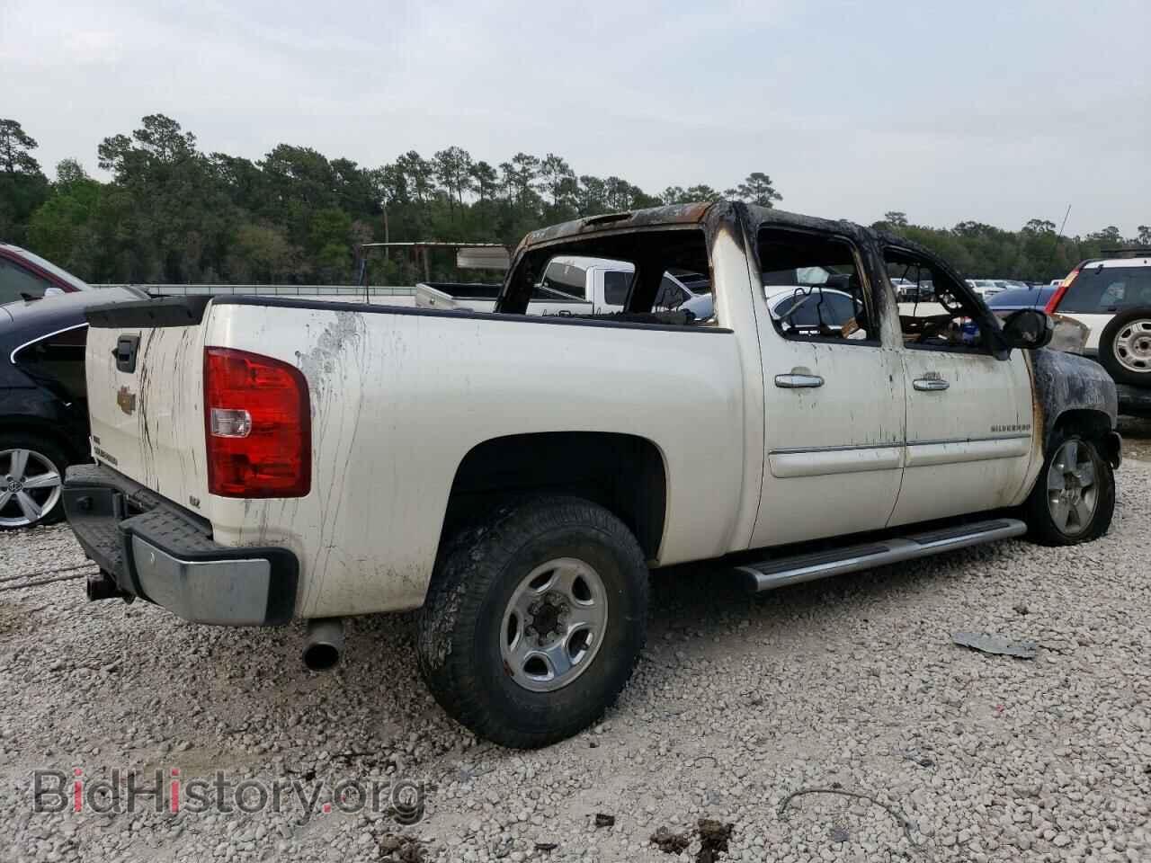 2011 CHEVROLET SILVERADO - VIN: 3GCPCTE08BG333996 - Фото 3