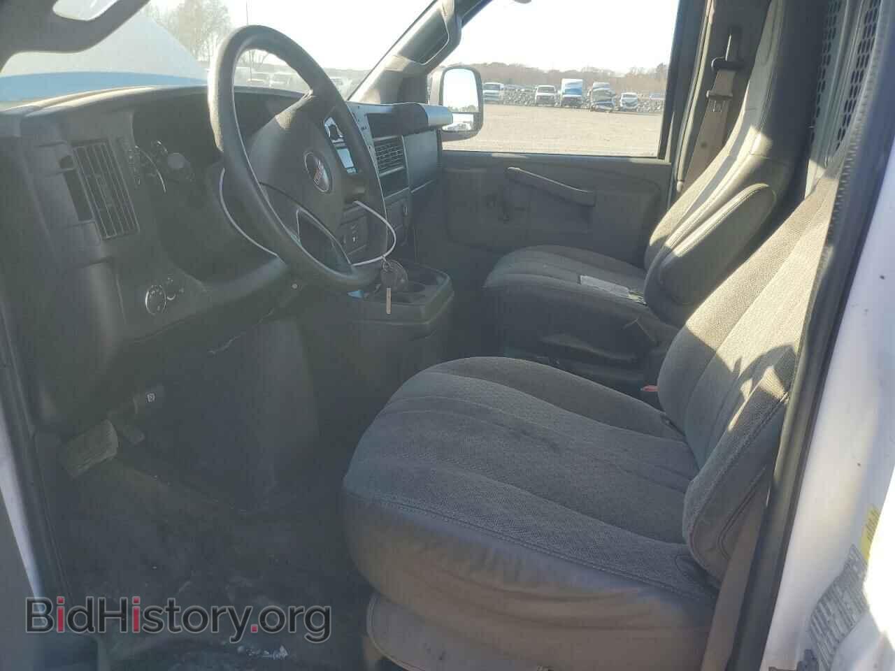 2016 GMC SAVANA - VIN: 1GTW7AFFXG1272745 - Фото 7