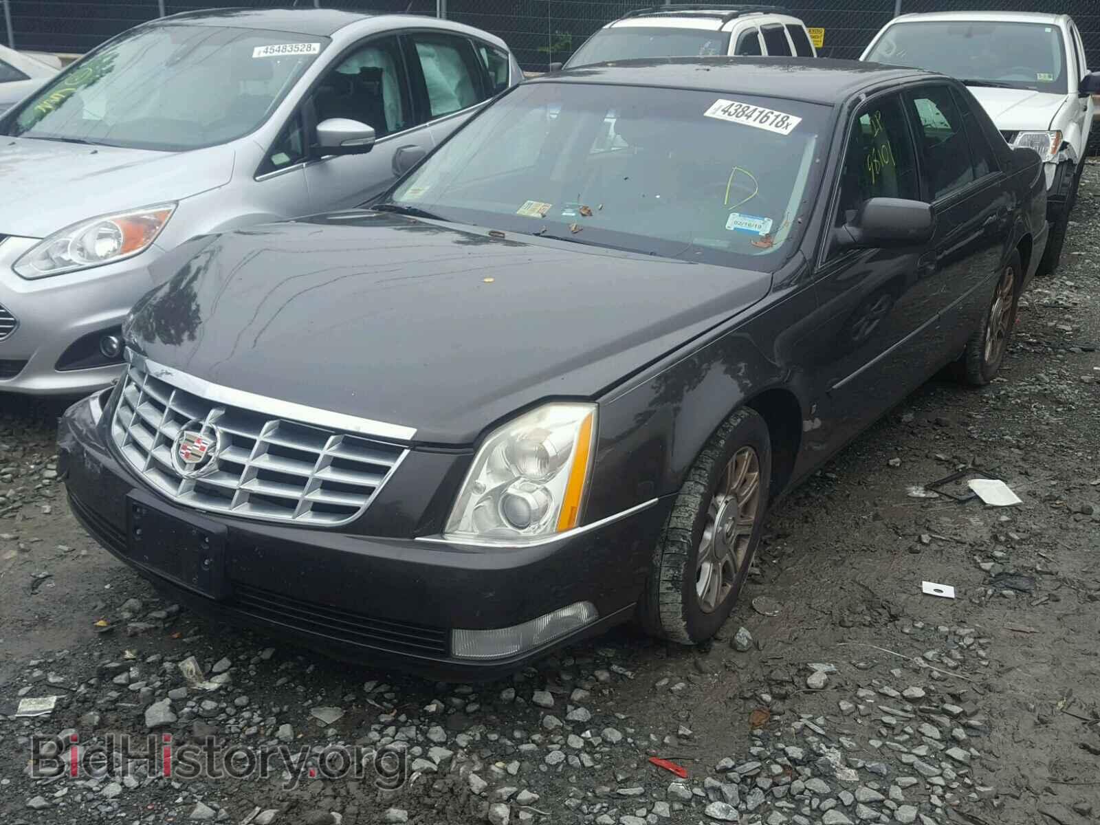 2008 CADILLAC DTS - VIN: 1G6KD57Y38U181737 - Photo 2