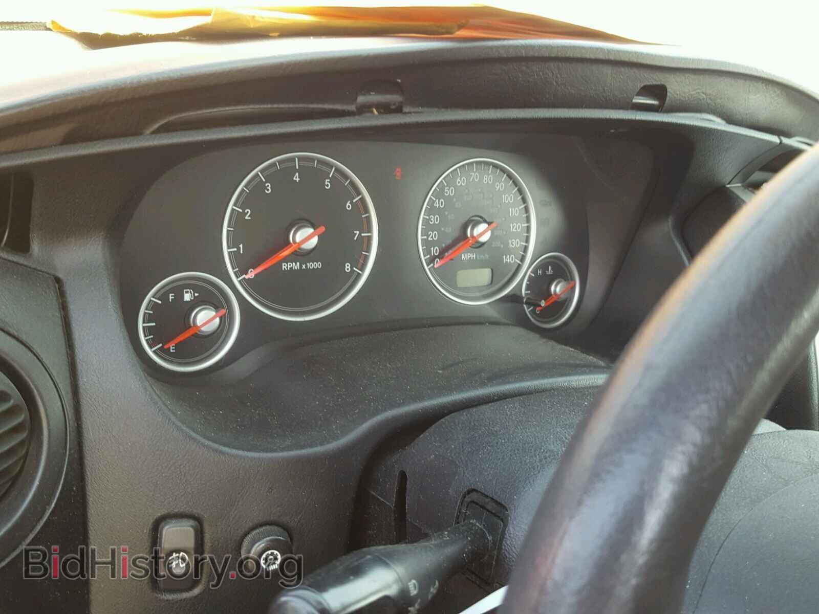 2004 CHRYSLER SEBRING - VIN: 4C3AG42G74E102733 - Фото 8