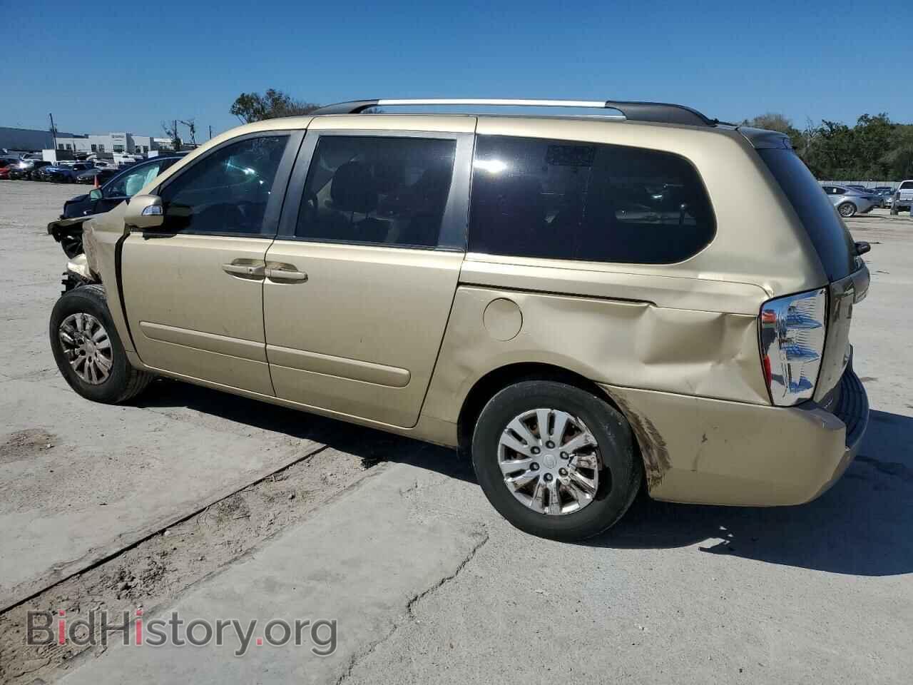 2011 KIA All Models - VIN: KNDMG4C70B6403828 - Фото 2